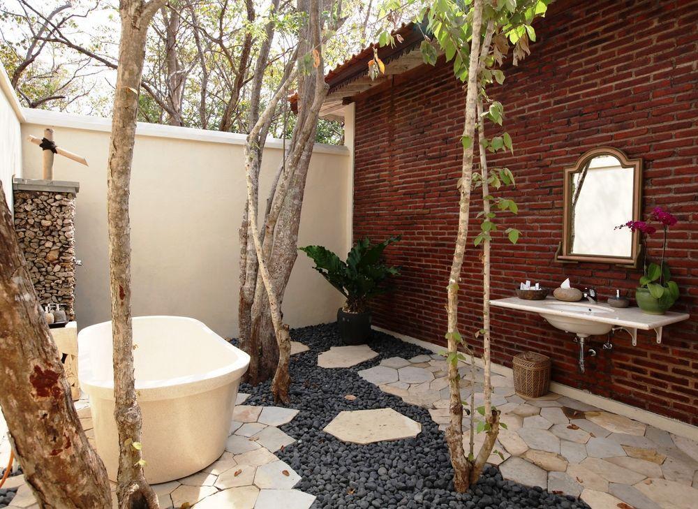 Plataran Menjangan Luxury Residence Suites Баньюведанг Экстерьер фото
